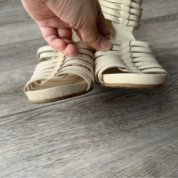 Roberto Vianni Gladiator Wedge  Sandals in Ivory - Picture 5 of 15